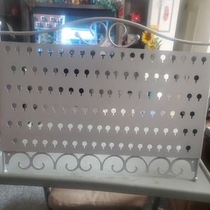 Jewelry organizer necklace hanger